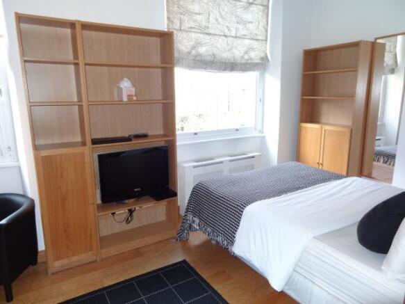 Studio to rent