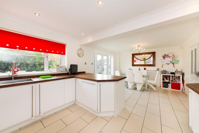 Kitchen/Dining Ro...