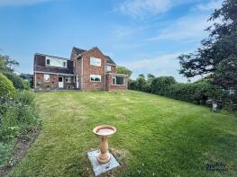 50 Merryfield, Whaddon Lane, Trowbridge BA14 7RN