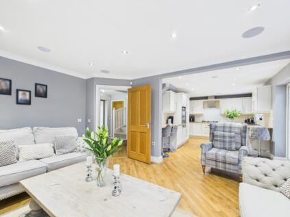 Charlton Court, Woodmansey, Beverley, HU17 0UL