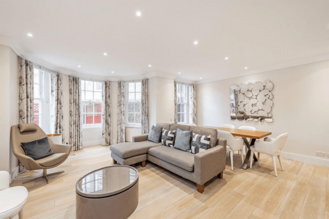 Three Bed Property To Rent South Lodge, NW8