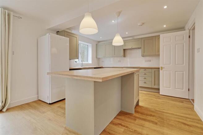 Kitchen.jpg