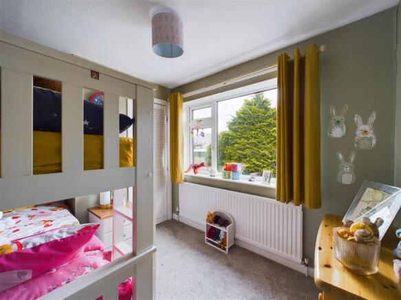 BEDROOM 4