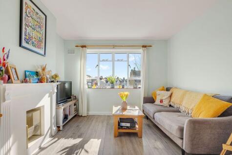 Boundaries Road, Balham, SW12