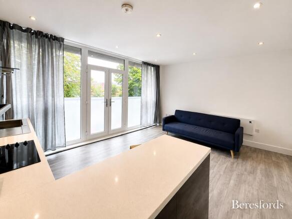 Lounge / Kitchen