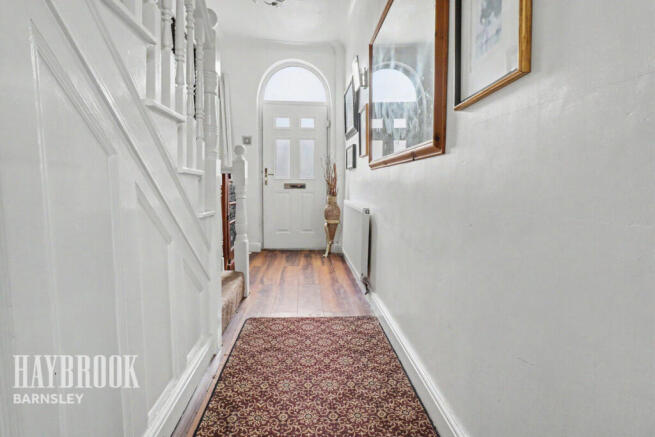 3 bed Semi-Detached for sale Image 12