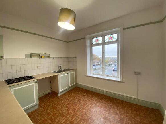 KITCHEN.jpg