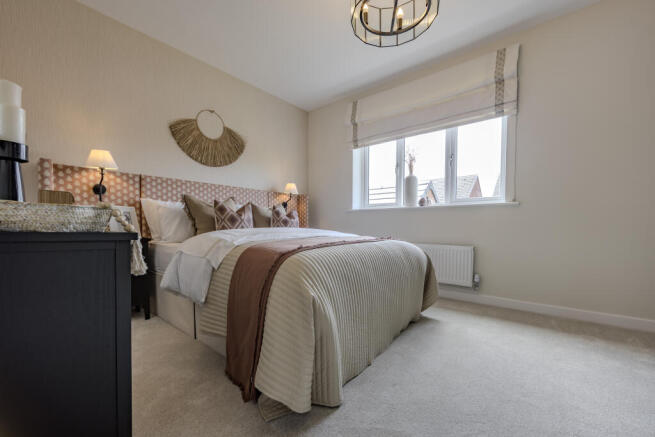 4 bed Detached for sale Image 10