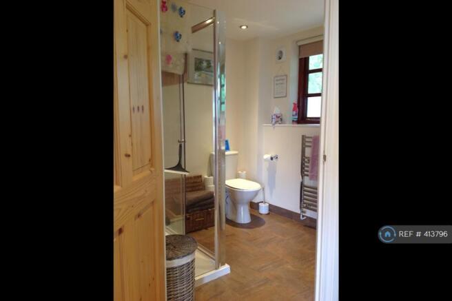 En Suite Bathroom