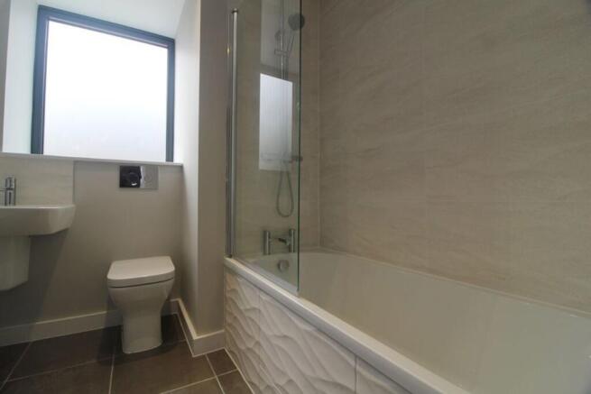 1 bed Flat to rent Image 9