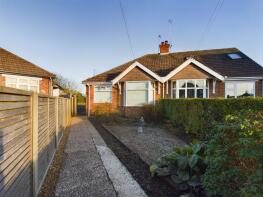 64, Northampton Road, Roade NN7 2PF