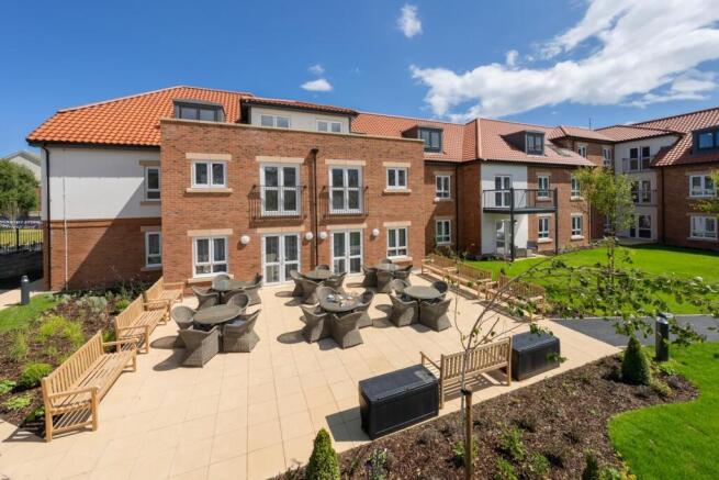1 bed Retirement Property to rent Image 10