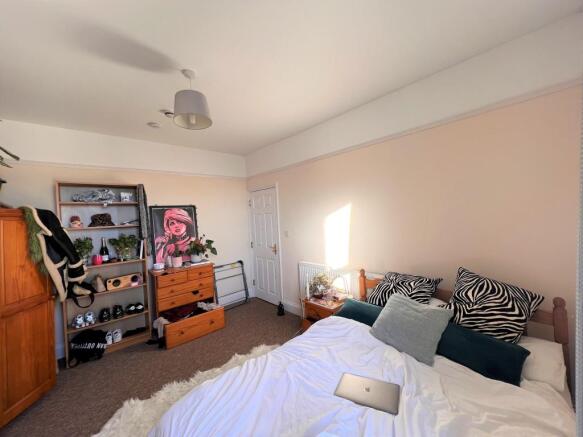 Bed 4