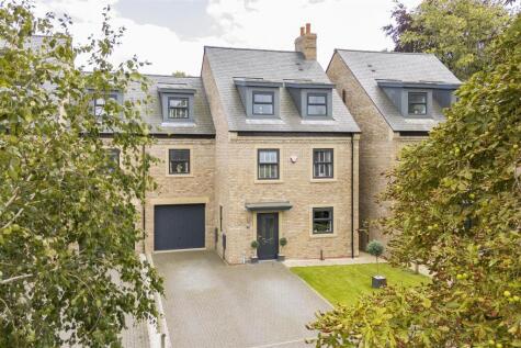 Mount Vale Gardens, York, YO24 1AL