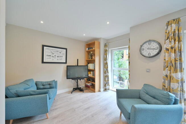 2 bed Terraced for sale Image 6