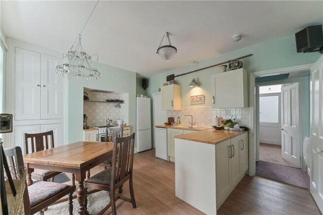 Kitchen/Dining Area