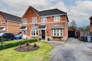 9, Chaucer Grove, Sandbach CW11 3NP