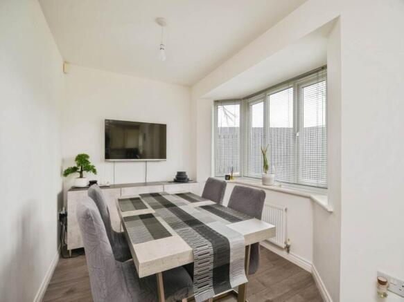 3 bed End of Terrace for sale Image 5