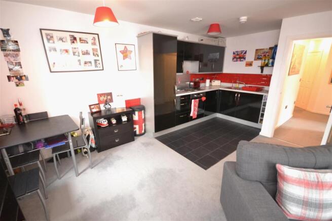 Lounge/Diner/Kitchen