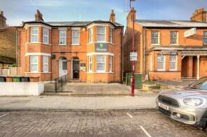 42, Watling Street, Radlett WD7 7NN
