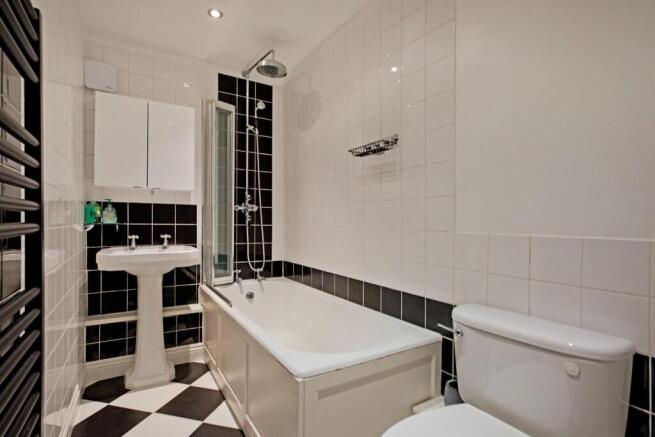 1 bed Apartment for sale Image 8