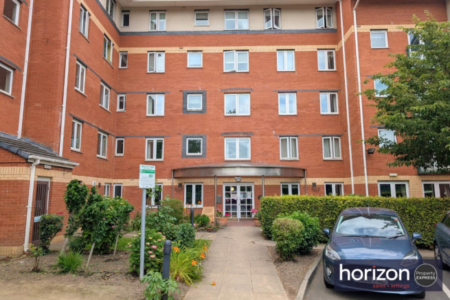 2 bed Apartment for sale Image 12