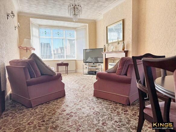 4 bed Semi-Detached for sale Image 10