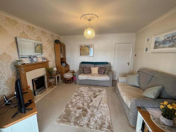 2 bed Apartment for sale Image 7