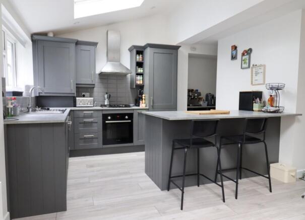 Kitchen 1