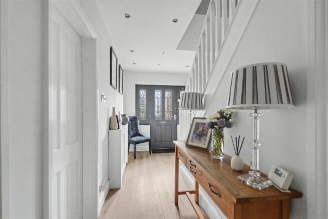 Entrance Hall_2.jpeg