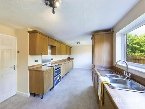 CAM00222P1-PR0064-STILL07.jpg