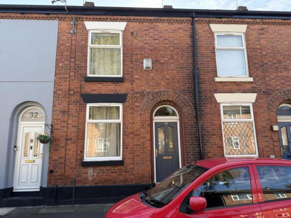 2 bedroom mid terrace - No vendor chain