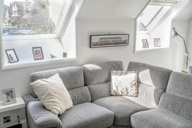 1 bed Flat for sale Image 11