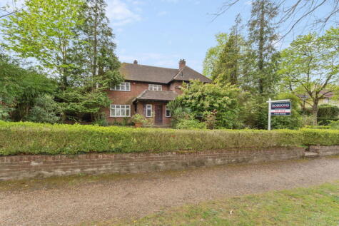 Wolsey Road, Moor Park