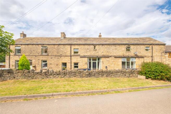 9 bed Semi-Detached for sale in slaithwaite