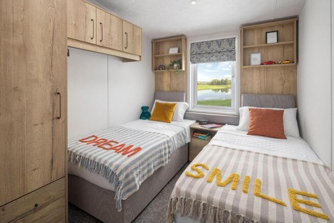 2 bed Chalet for sale Image 9