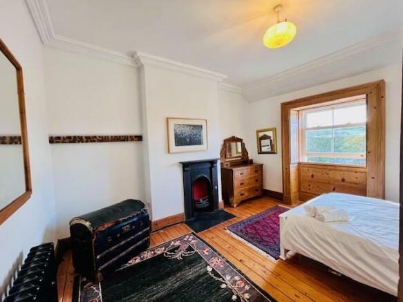 rear bedroom.jpg