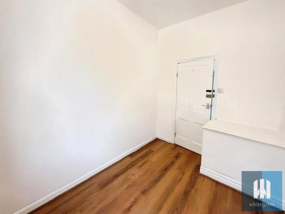 2 bed Terraced to rent Image 9