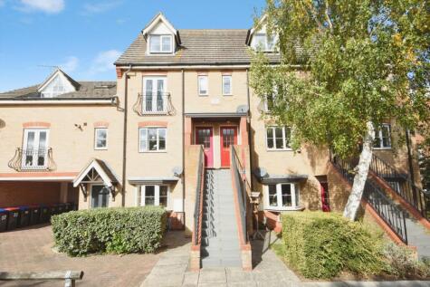 Ridings Avenue, Great Notley, Braintree, Essex, CM77