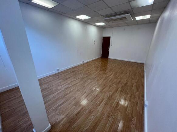 WhatsApp Image 2026-02-10 at 17.00.47 (1).jpeg