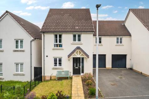 Higher Gorse Road, Roundswell, Barnstaple, Devon, EX31