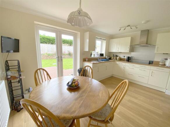 Kitchen/Breakfast Rm