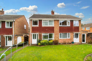 14, Monks Close, Farnborough GU14 7DB