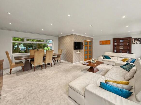 Lounge / Diner