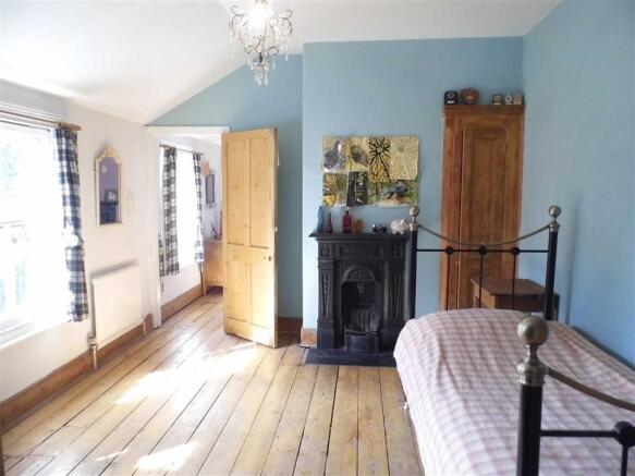 BEDROOM 3