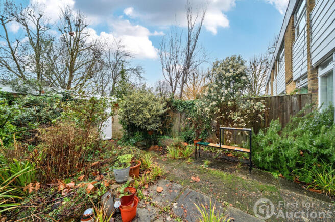 9a7fb9b2-37c0-4e0...