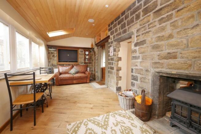 Sitting Room / orangery