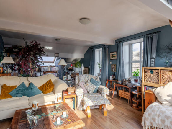 3 bed Cottage for sale Image 4