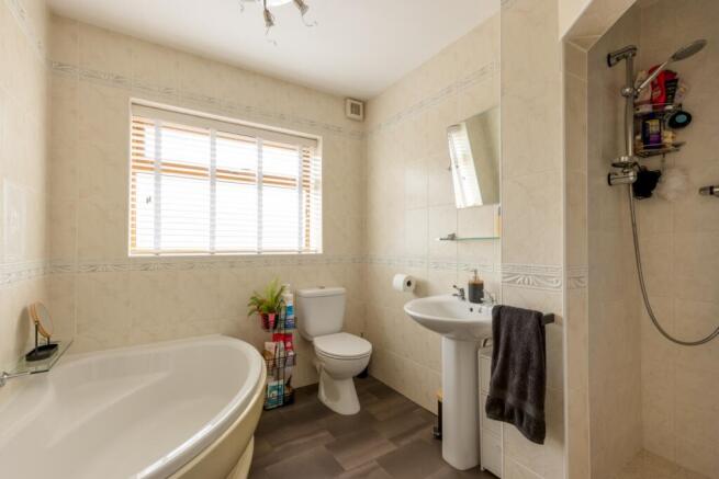 Ensuite Bathroom