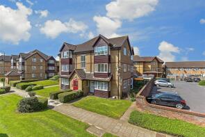 34, Frobisher Road, Erith DA8 2PQ
